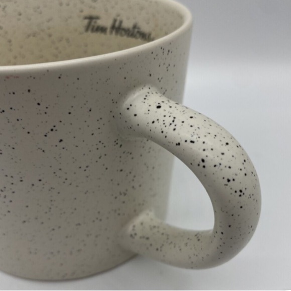 Tim Horton’s 2021 and 2022 Limited Edition Christmas Holiday Mugs - Picture 3 of 11